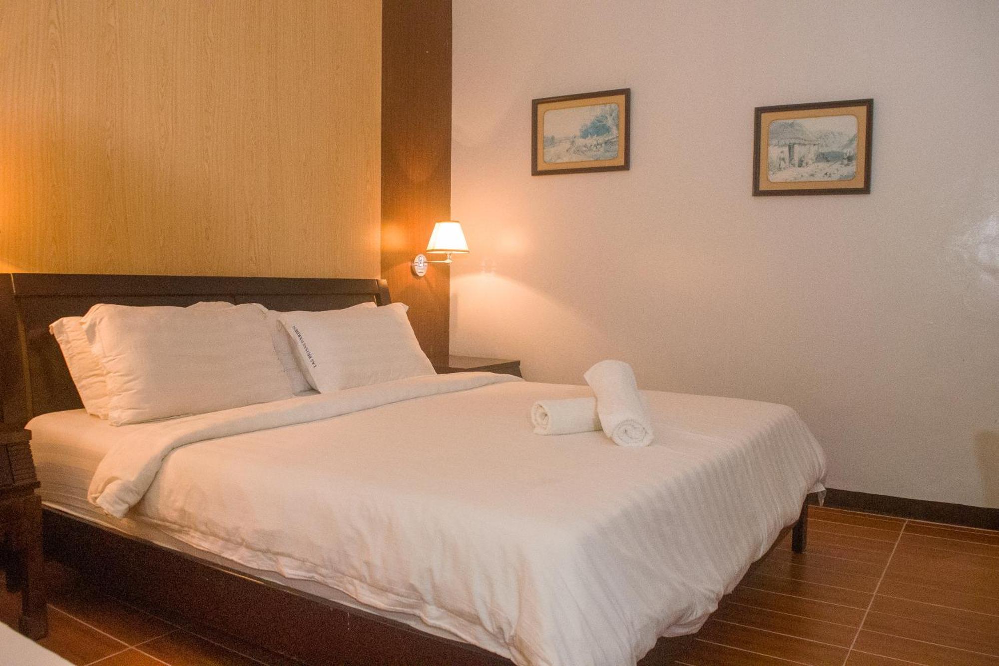 Lukay Las Brisas Balabag  Экстерьер фото